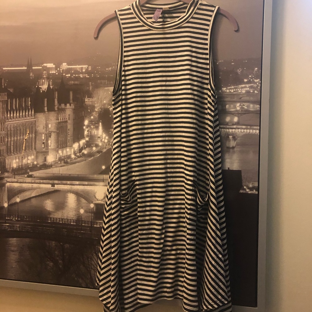 Alya Black and White Striped Shift Dress